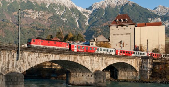 Como Viajar de Transporte Público Entre Viena e Melk na Áustria