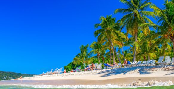 8 Praias Imperdíveis que Todo(a) Viajante Precisa Conhecer na República Dominicana