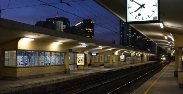 Dicas Para Economizar na Compra do Passe de Trem Benelux na Europa
