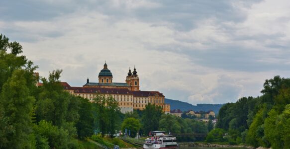 9 Motivos que os Viajantes Têm Para Conhecer Melk na Áustria