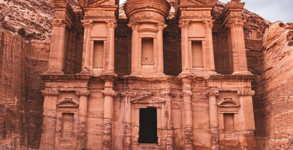 Como é o Clima Para Fazer Turismo em Petra na Jordânia