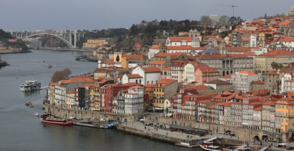 Dicas de Como Utilizar o Transporte Público no Porto em Portugal