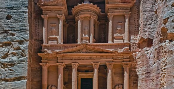 Quanto Tempo Ficar em Petra na Jordânia Para Fazer Turismo?