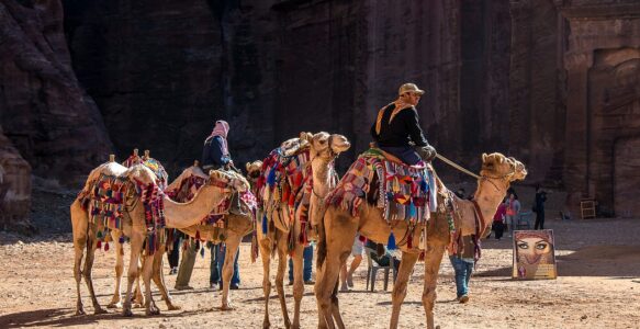 Cuidados que os Turistas Devem Ter em Petra na Jordânia