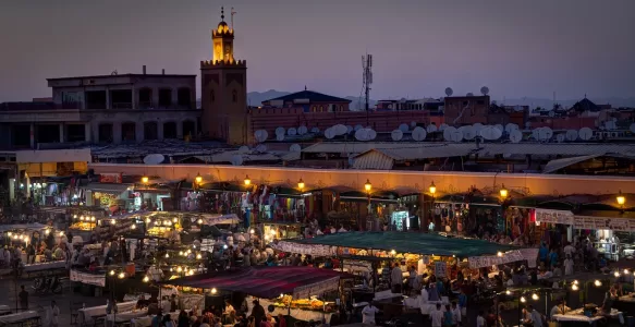 Explorando o Ramadã: Uma Experiência Cultural Única Durante sua Viagem ao Marrocos
