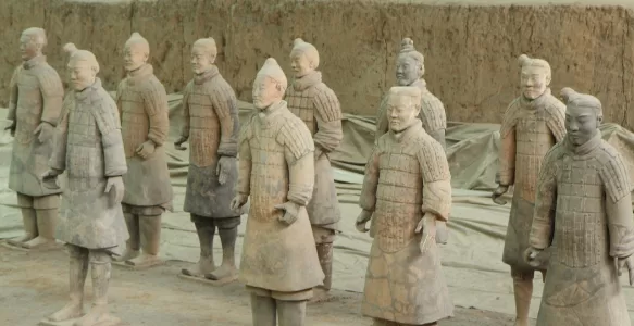 Explorando Xi’an e as Atrações Próximas: Os Guerreiros de Terracota, Montanha Huashan e Zhangjiajie