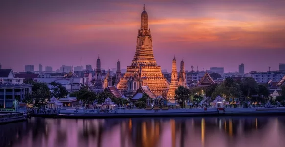 Descobrindo as Facetas de Bangkok: Uma Jornada Pela Cidade dos Contrastes