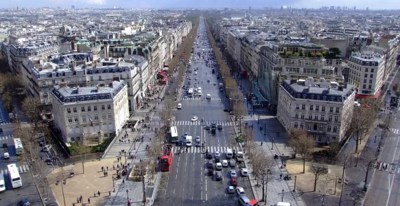 Dicas Para Evitar Golpes e ter uma Experiência Segura em Paris