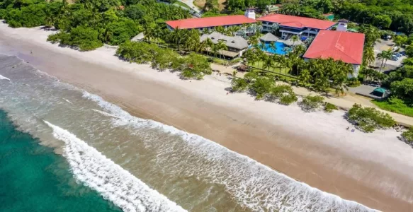 Margaritaville Beach Resort Playa Flamingo: Resort à Beira-Mar na Praia Flamingo na Costa Rica