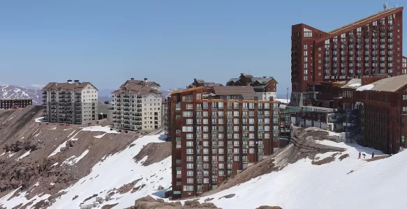 Aonde Esquiar Perto de Santiago do Chile: As Melhores Estações de Esqui do Chile