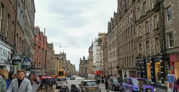 Como Pagar as Despesas de Viagem em Edimburgo na Escócia
