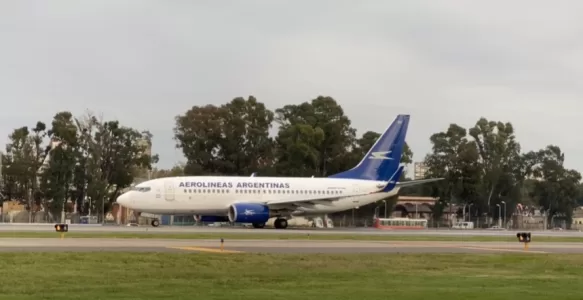 Viagem de Avião Entre Buenos Aires e Mendoza na Argentina: Uma Comparação Entre as Principais Companhias Aéreas