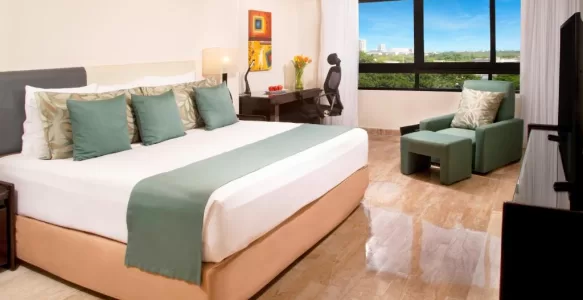 Conheça o Smart Cancún by Oasis, Hotel Moderno no Coração da Cidade