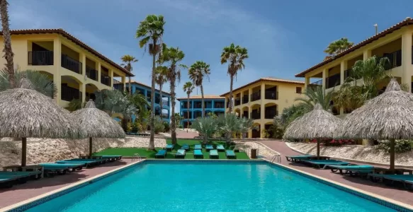 Explorando o Luxo All-Inclusive em 3 Resorts em Curaçao