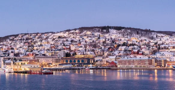Descubra as Maravilhas de Tromsø: A Capital Ártica e Seus Encantos Naturais na Noruega