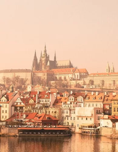 Os Encantos de Praga: O Destino dos Sonhos na Europa Central