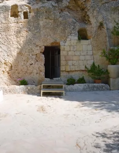 Como é o Jardim do Túmulo em Jerusalém em Israel