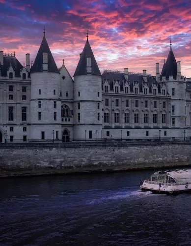 Viagem a Paris: Descubra a Melhor Época Para Visitar a Cidade Luz
