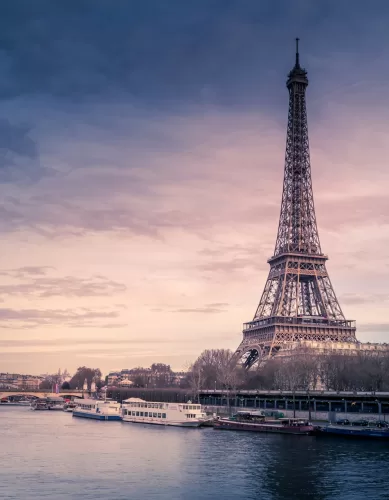Quão Caro é Viajar a Turismo em Paris na França?