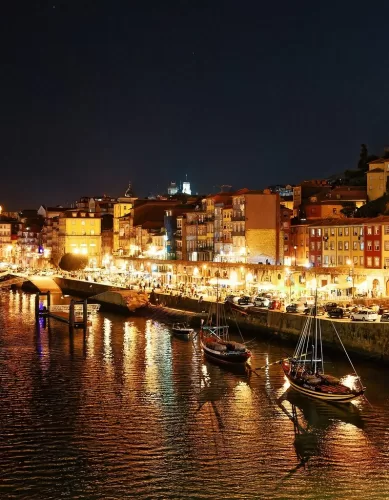 Dicas de Passeios a pé de Noite na Cidade do Porto em Portugal