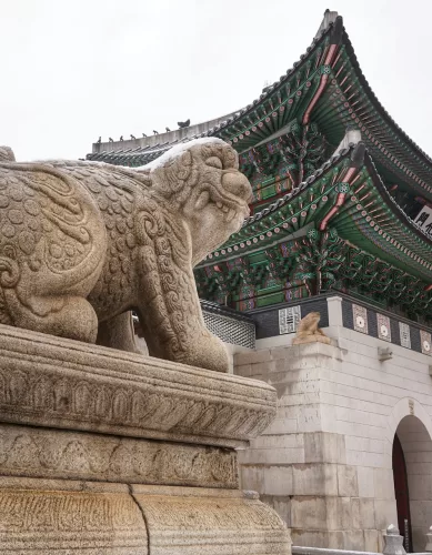 Por que Visitar o Palácio Gyeongbokgung em Seul no Coréia do Sul?