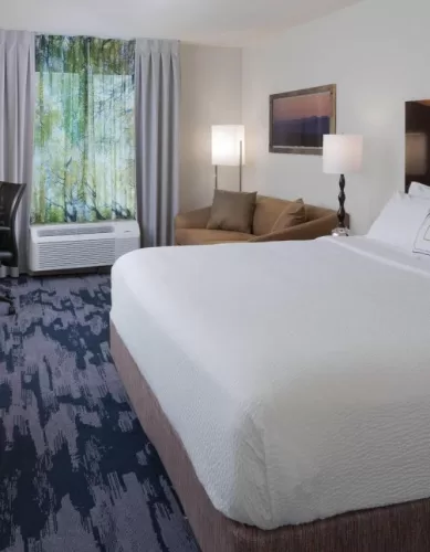 Hotel Bom Perto de Walt Disney World: Fairfield Inn & Suites Orlando Lake Buena Vista