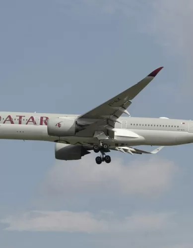 A Qatar Airways e o seu hub no Aeroporto Internacional de Hamad (DOH) em Doha no Qatar