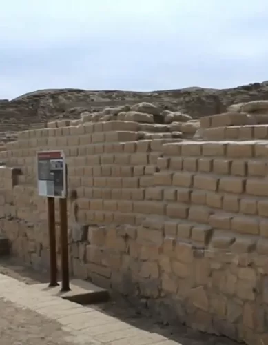 Visite o Santuário Arqueológico de Pachacamac no Peru