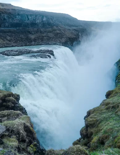 Gullfoss: A Magnífica Cachoeira da Islândia