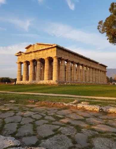 O que o Turista Pode ver e Fazer em Paestum na Itália