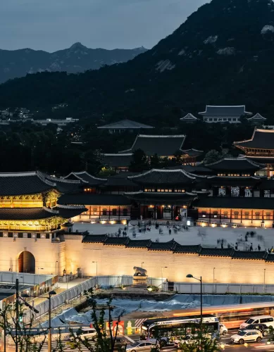 Passeio no Palácio Gyeongbokgung e Bukchon Hanok: Imersão na História e Cultura Coreana