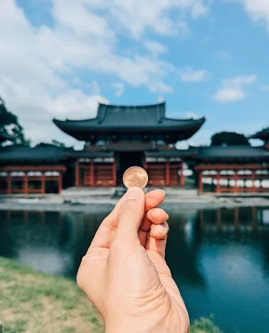 O uso de Dinheiro em Espécie nos Pagamentos Feitos Pelos Turistas no Japão Ainda é uma Realidade