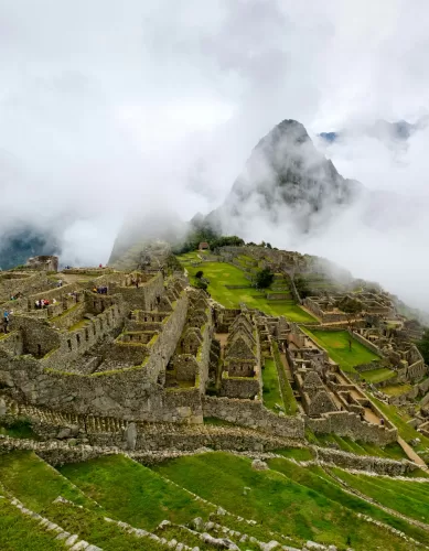 Machu Picchu: Uma Aventura Pelas Alturas dos Andes