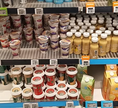 Preço de Comida e Bebida em Supermercado em Amsterdã na Holanda