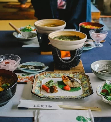 Guia de Bons Cafés da Manhã no Japão: Lugares que Abrem Cedo