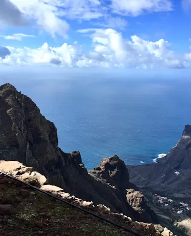 Vale a Pena Conhecer La Gomera nas Ilhas Canárias? Um Refúgio de Natureza e Tradição