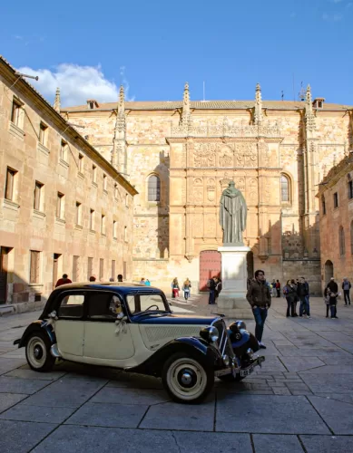 Como Viajar Entre Barcelona e Salamanca na Espanha