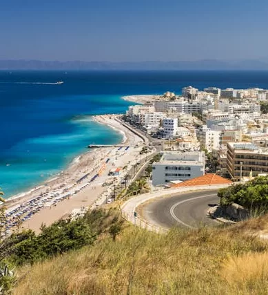 Visite a Ilha de Rhodes na Grécia em Abril Para Conhecer o Melhor do Destino