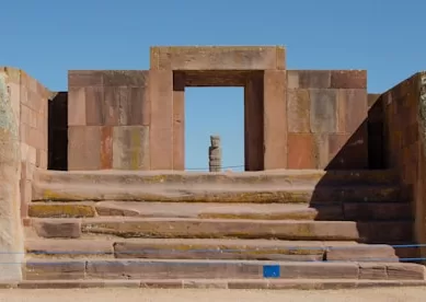 Turismo em Tiwanaku na Bolívia