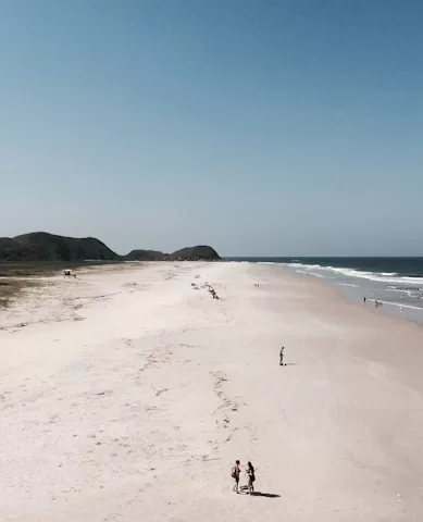 Turismo na Ilha do Mel no Paraná: Um Paraíso Natural