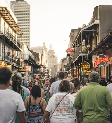 O que Conhecer na Frenchmen Street em Nova Orleans – EUA?