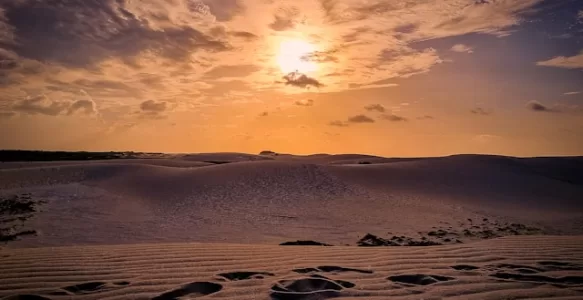 A Costa do Pólo Jericoacoara: Um Tesouro Natural do Litoral Oeste do Ceará