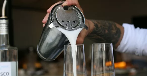 A Riqueza da Gastronomia Chilena: Um Mergulho nas Comidas e Bebidas Típicas
