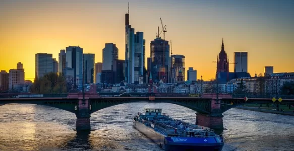 Quanto Tempo de Viagem é Necessário Para Conhecer Frankfurt na Alemanha?